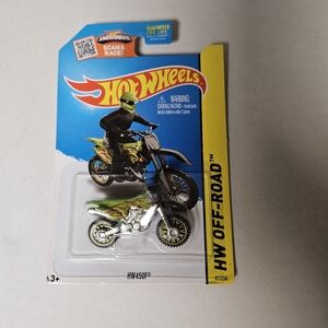 Hot‎ Wheels HW450F Off-Road Motorcycle Green and Black